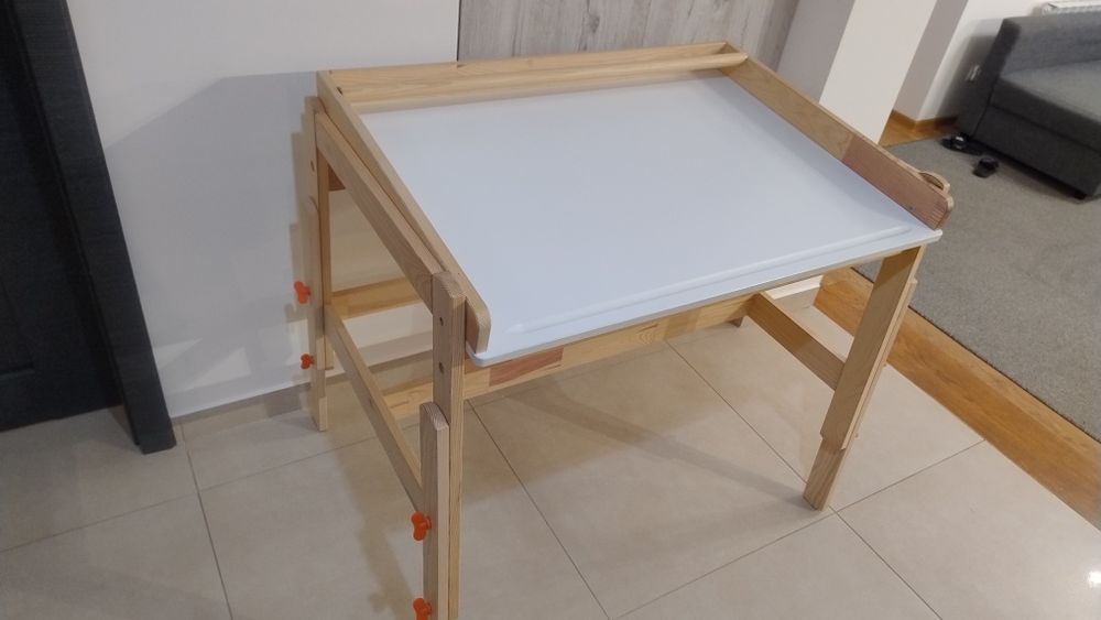 Biurko Flisat IKEA
