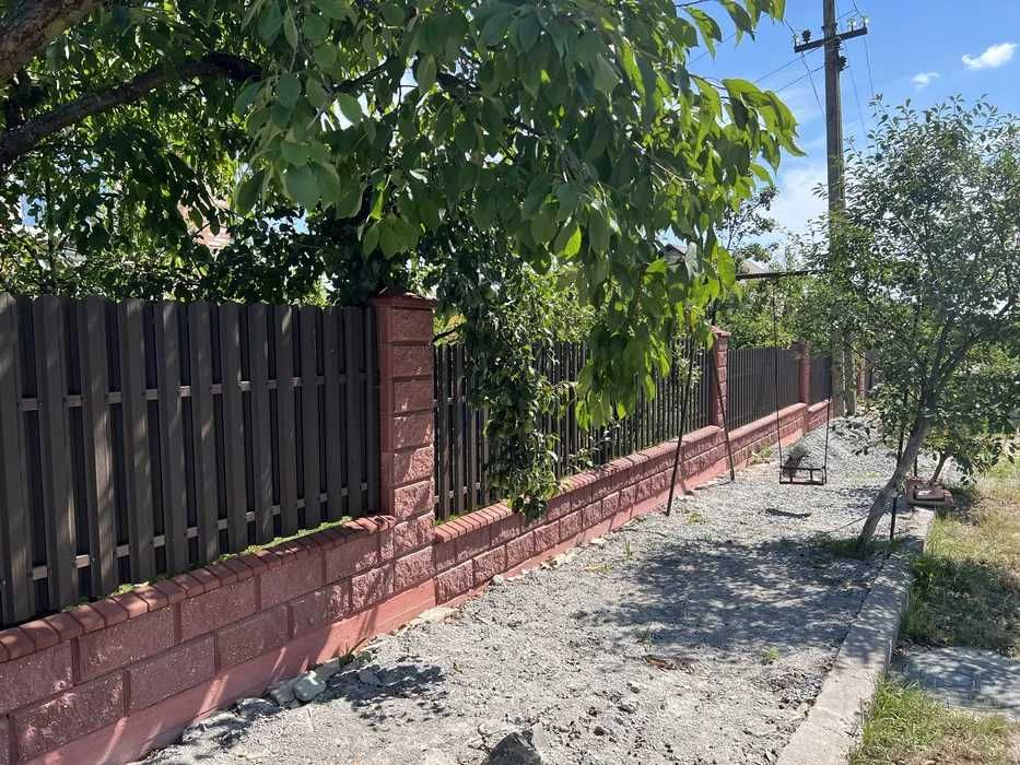 Євроштахети • металеві штахети