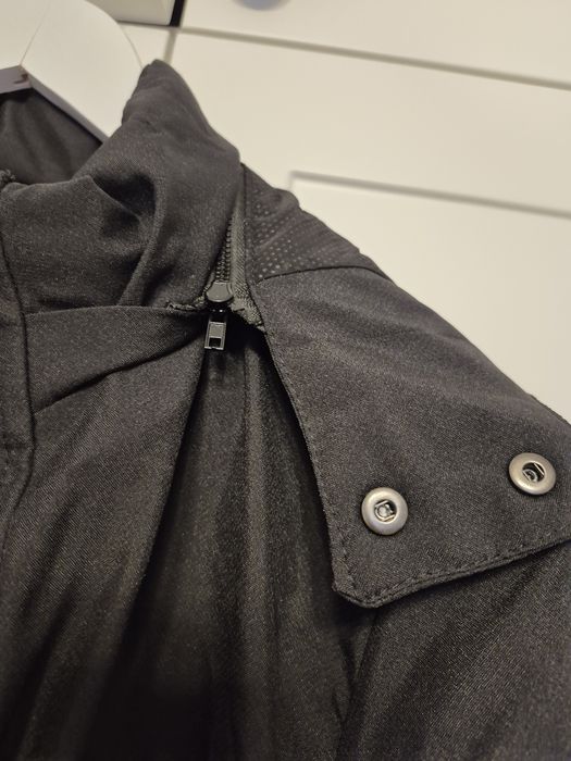 Чоловіча зимова куртка