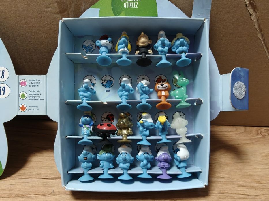 Kolekcja figurek Stikeez Smerfy 2017 – brak 2 sztuk, komplet 24 postac