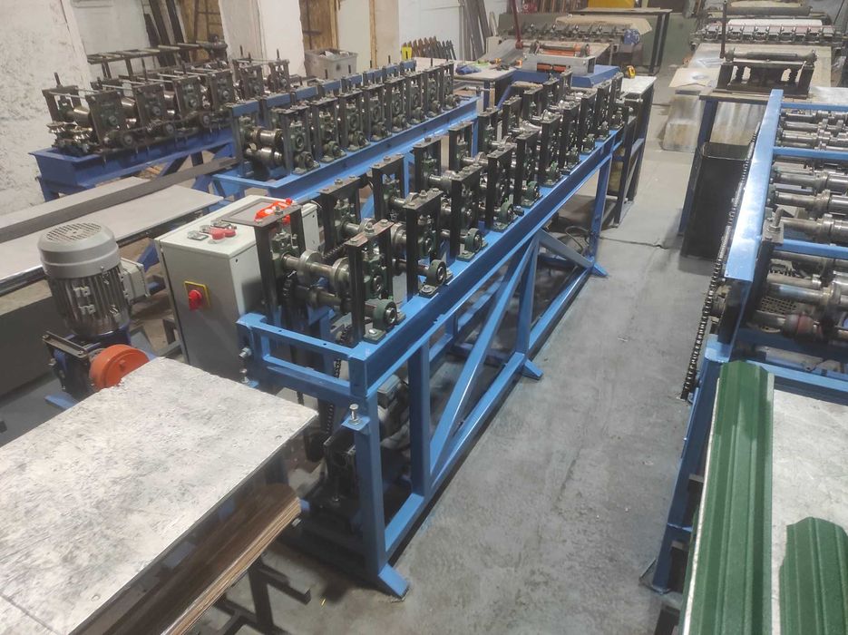 Верстат виробництва металевого штахету, станок, лінія профілювання