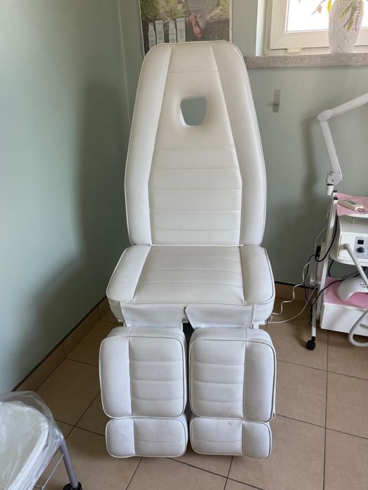 Fotel kosmetyczny do pedicure - elektryczny
