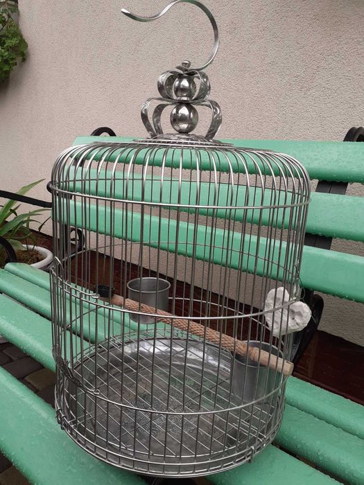 Продам клітку для канерів і папуги