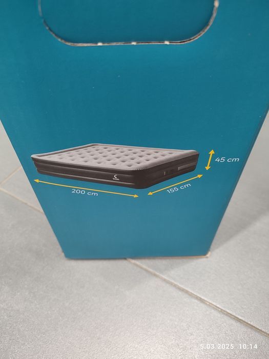 Nowy dwuosobowy materac dmuchany z pompką