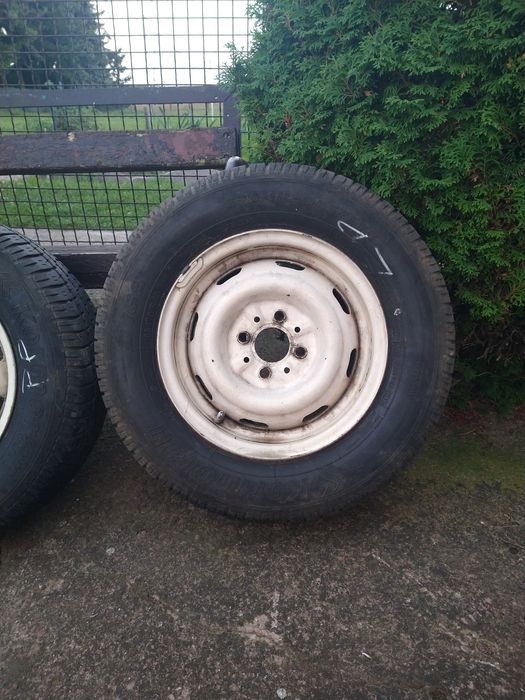 Oryginalne koła Fiat 125p jak nowe