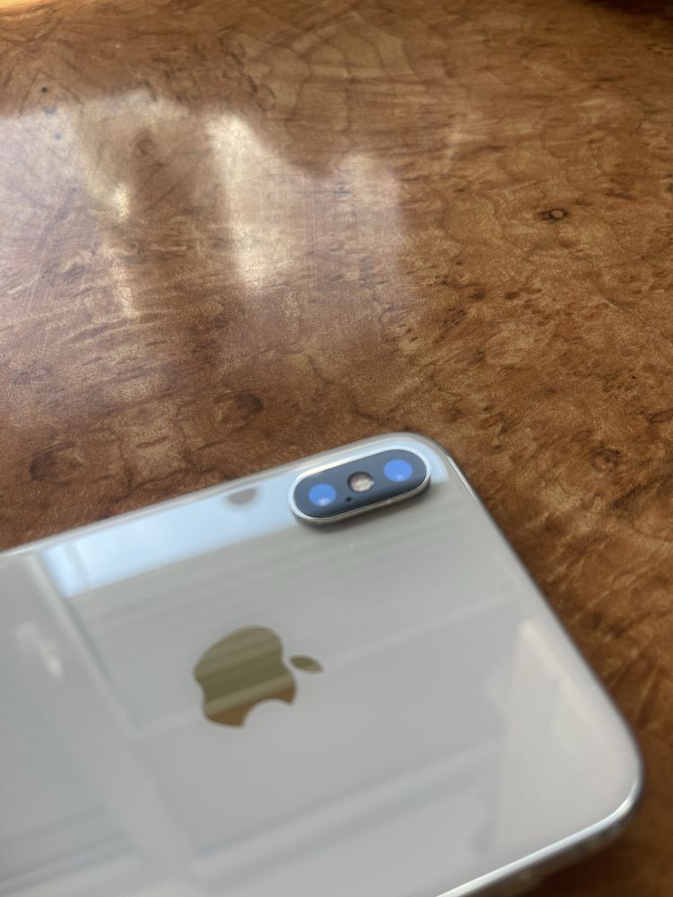 -= iPhone X 64GB =- Uszkodzony !