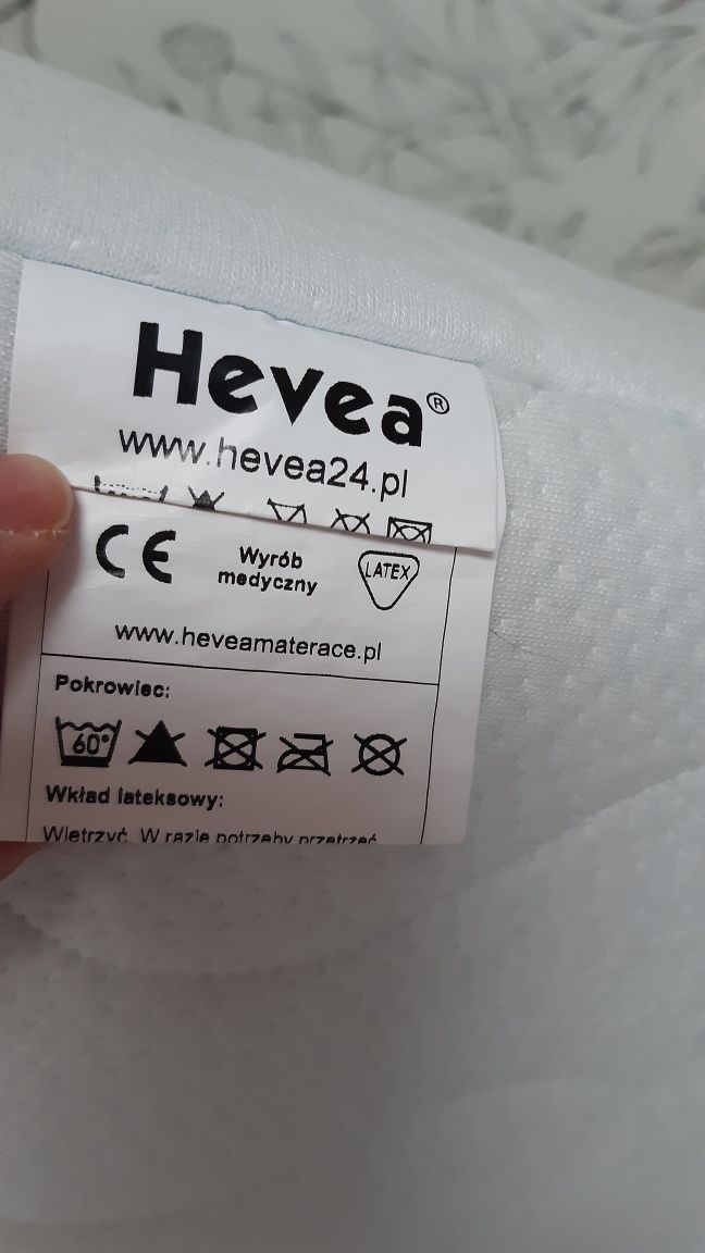 Materac lateksowy Hevea do łóżeczka 120x60