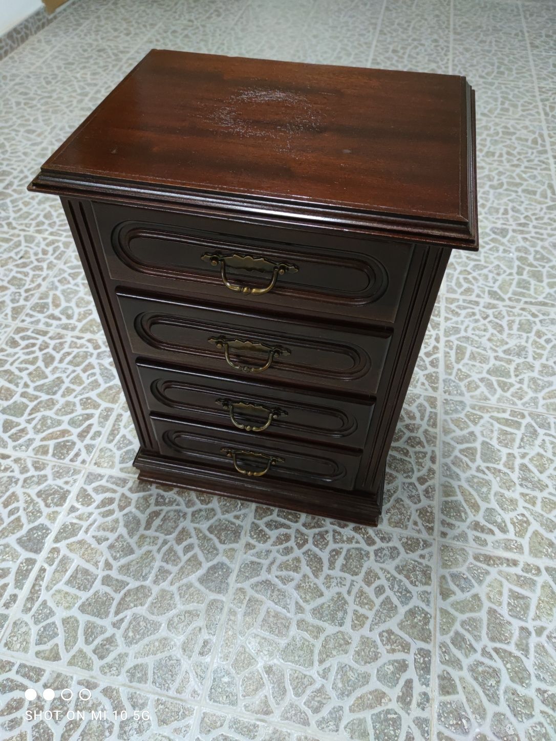 Mesa de cabeceira