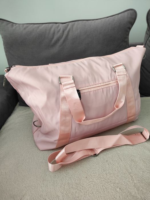 Piękna Torba Sportowa Treningowa Różowa Podróżna Pojemna