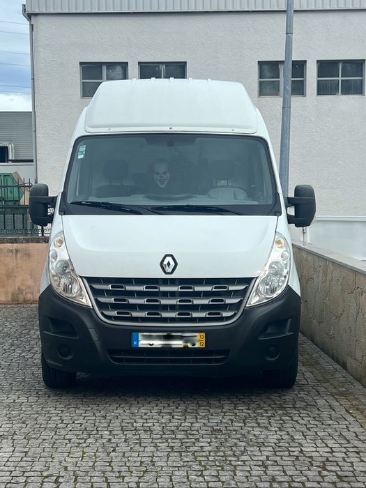 Serviços de transportes e mudanças