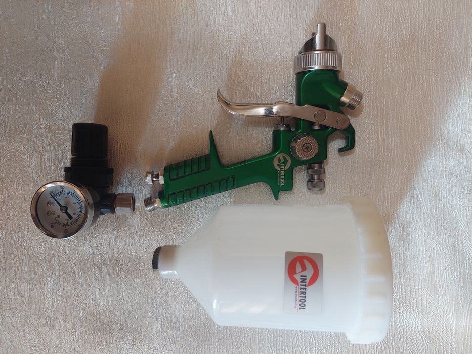 Фарбопульт пневматичний Intertool PT-0102 HVLP
