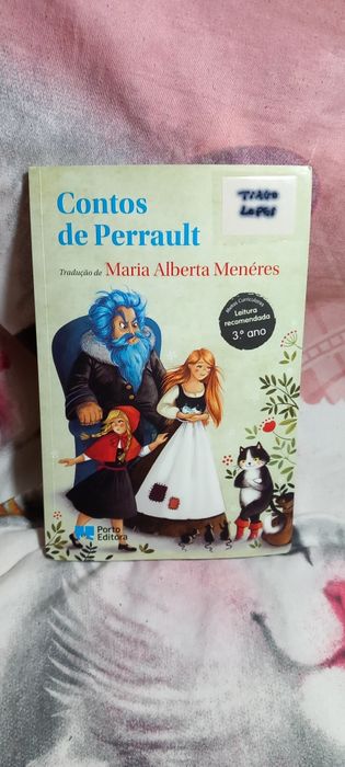 Contos de perrault. Oferta 3° livro