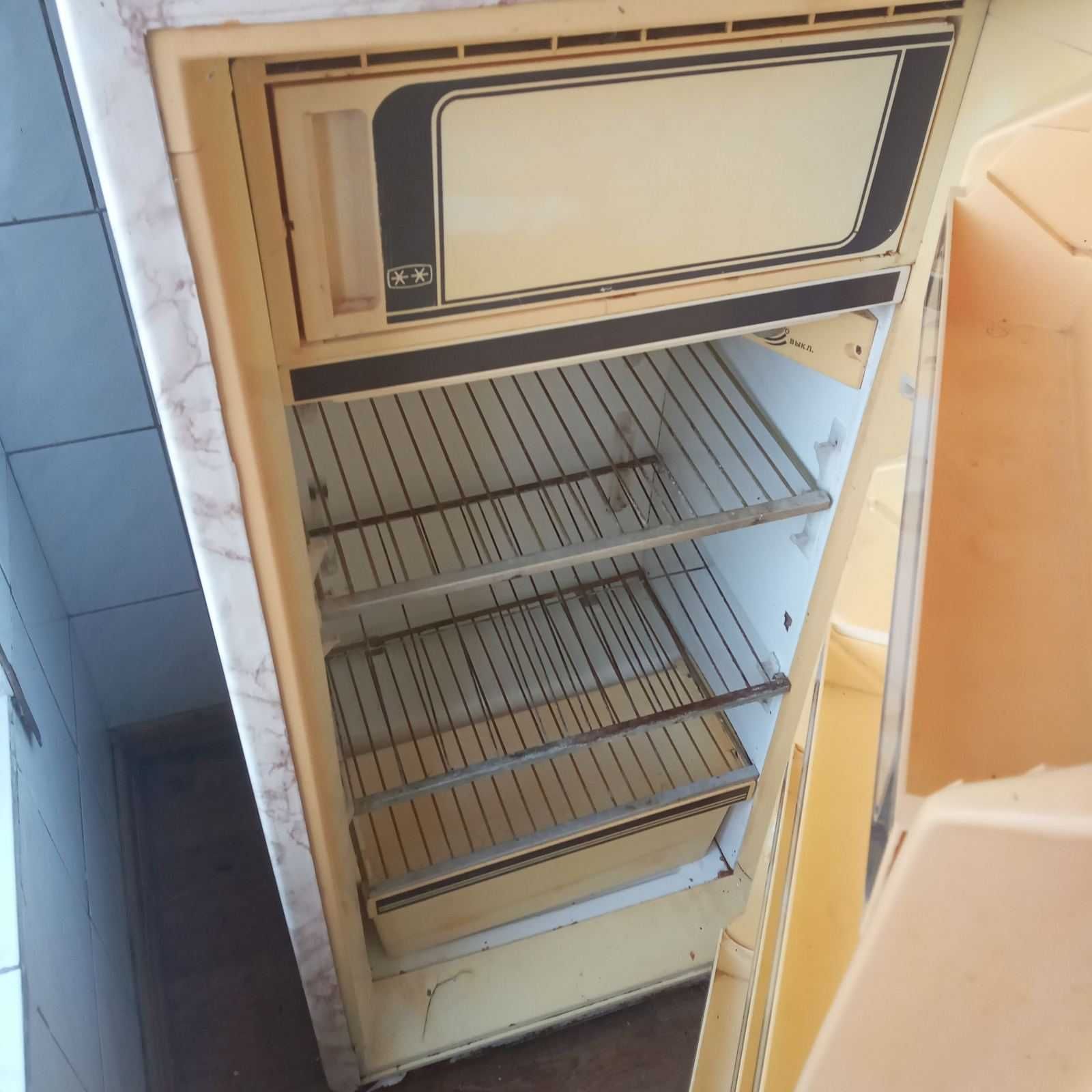 Породам холодильник Днепр 2М не рабочий