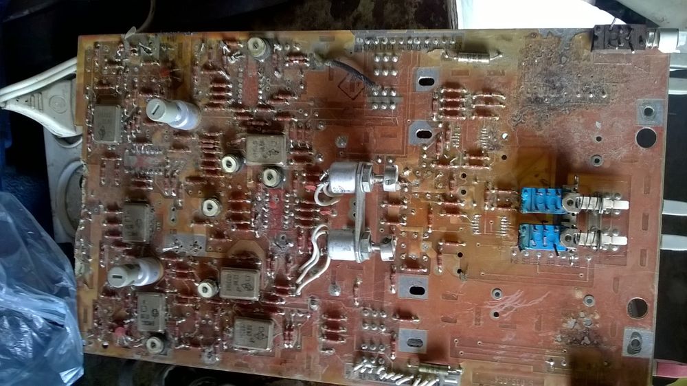 Остаток комплектующих осциллографа  СССР