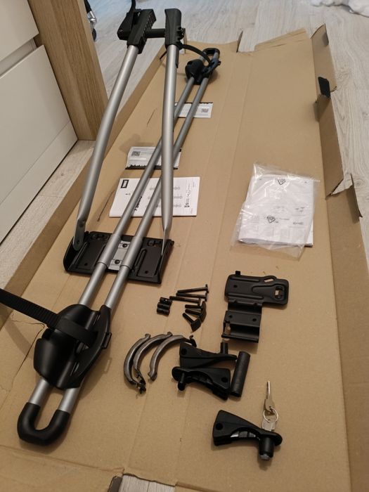 Suporte de Teto para Bicicleta Thule FreeRide 532 - NOVO (nunca usados