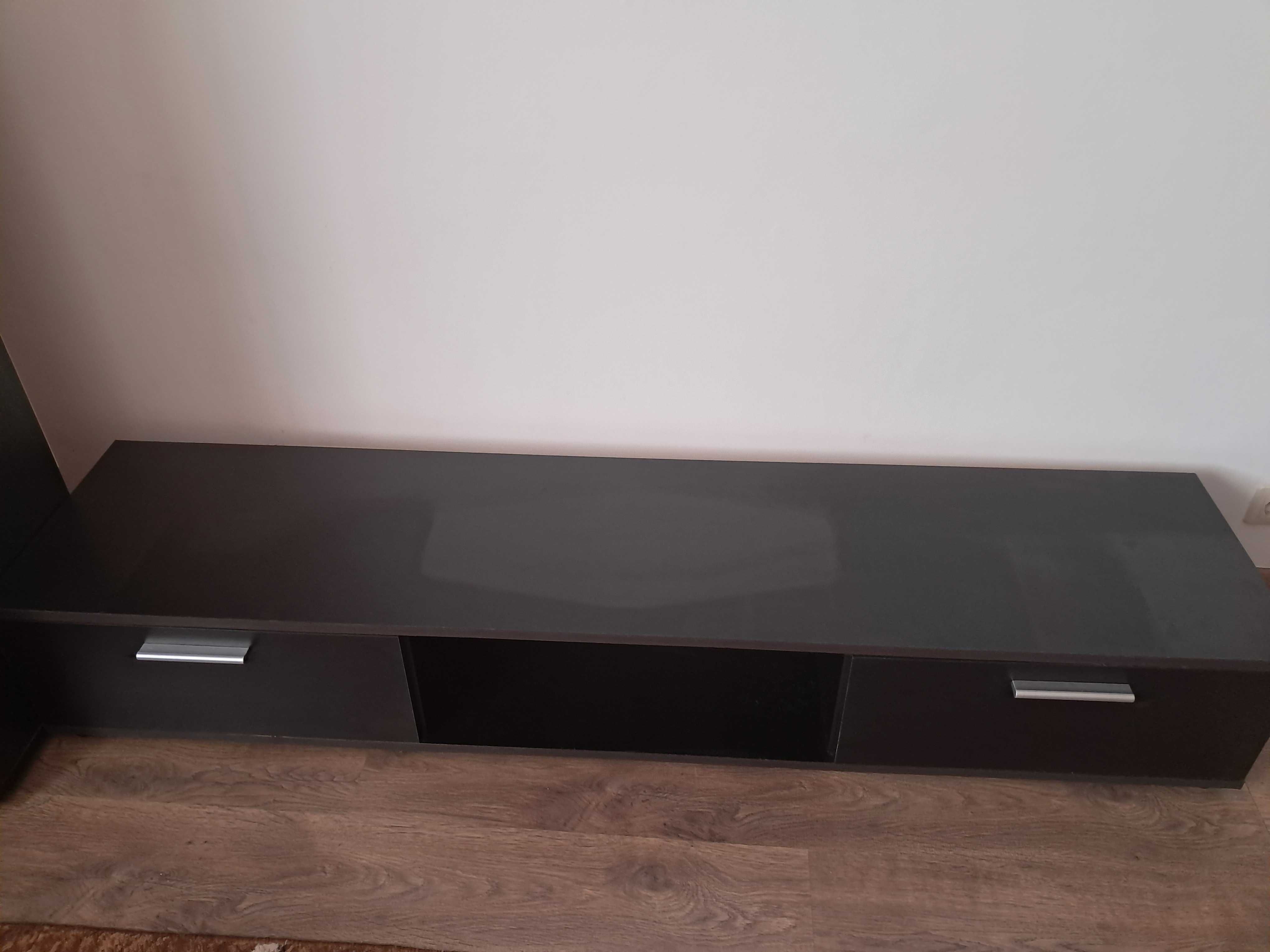 Szafka pod telewizor i gablota komplet