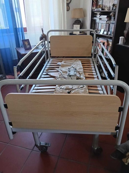 Cama articulada + Colchão Anti-escaras