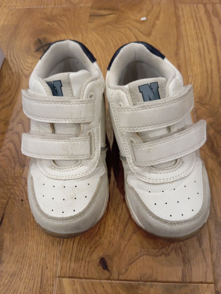 Buty chłopięce r.24