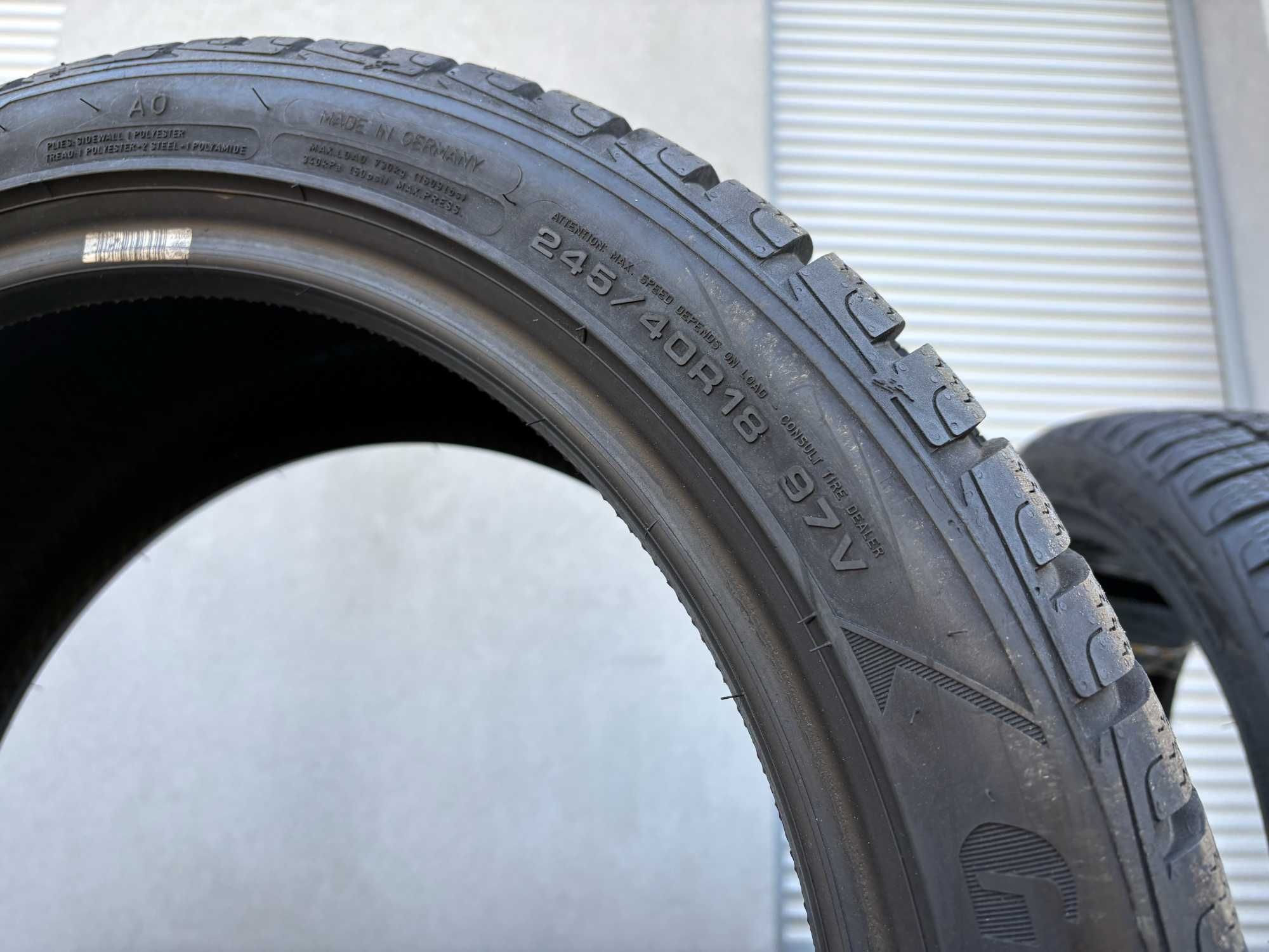 2szt zimowe 245/40R18 GoodYear 7,5mm 2022r świetny stan! Z5648 gwar