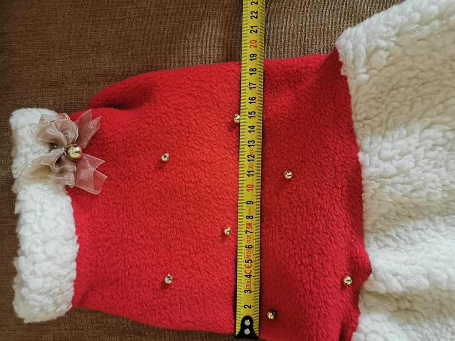 Sukieneczka świąteczna dla pieska