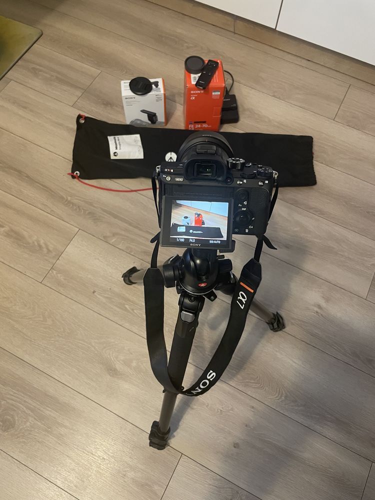 Aparat lustrzany sony alfa 7RIII