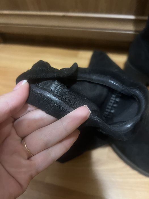 Ботфорди високі за коліно