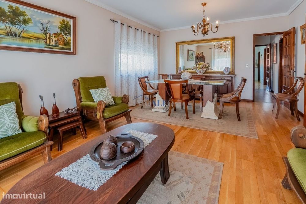 Moradia T5 em Santa Joana perto do centro de Aveiro