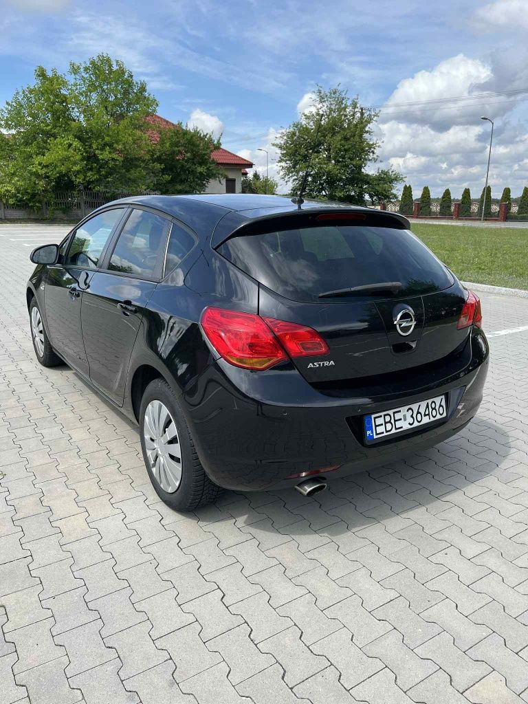 Opel Astra  1.4 turbo