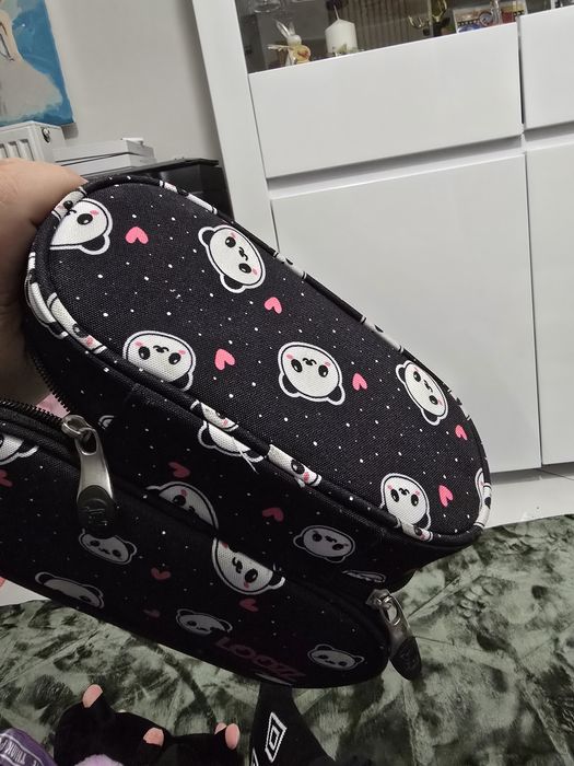 Piórnik na przybory szkolne