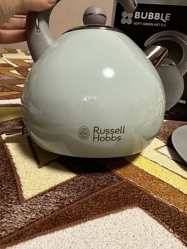 Електрочайник  Russel Hobbs 24404-70