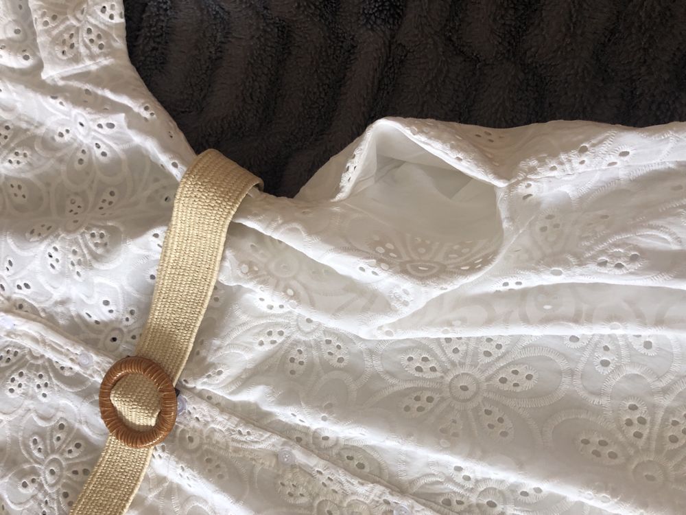 Vestido bordado inglês