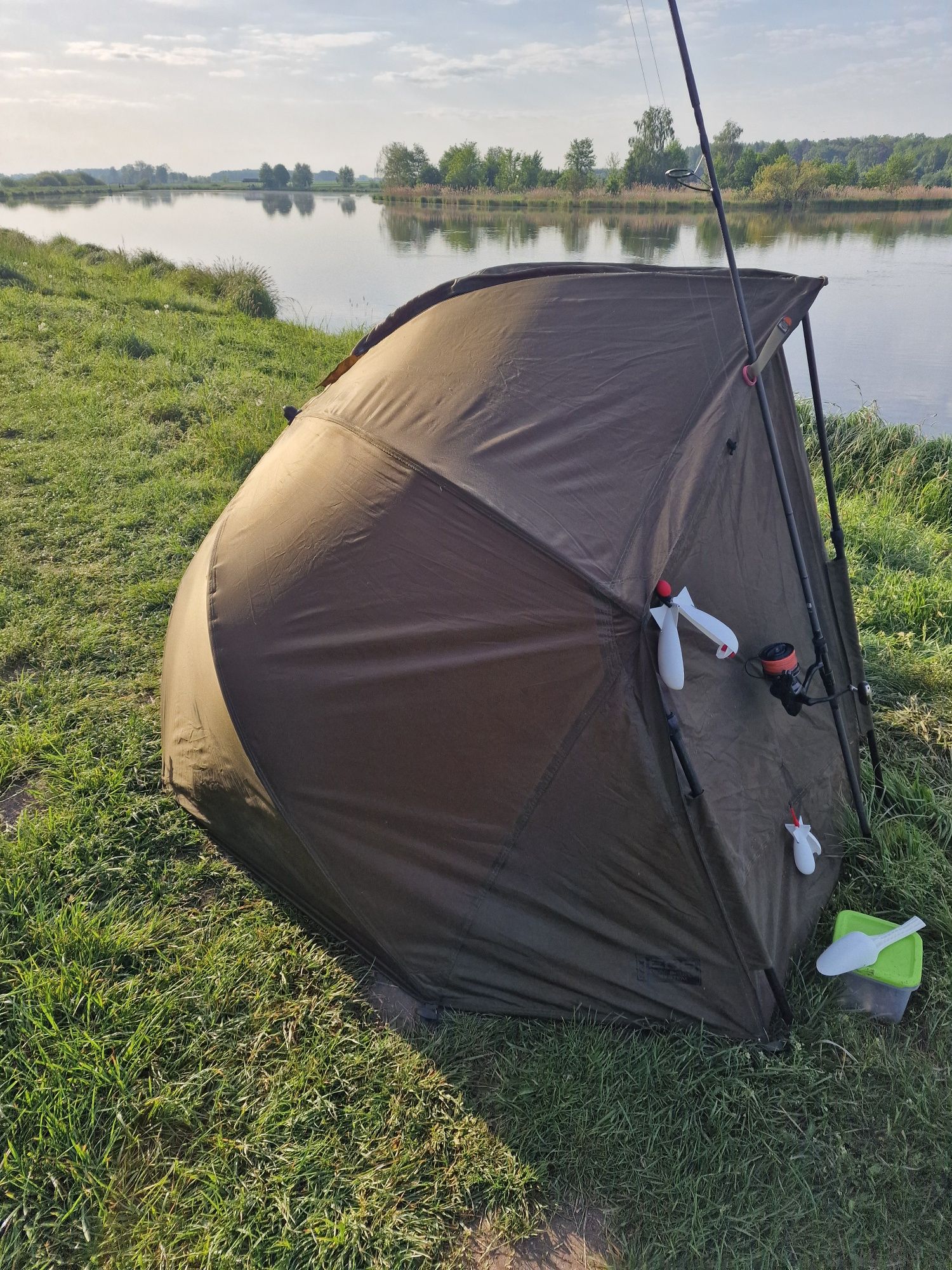 Fox eos oval brolly system