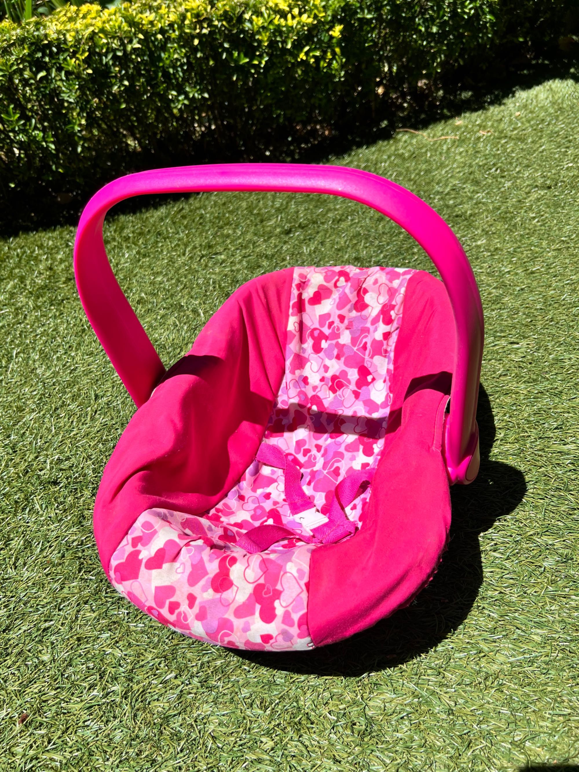 Cadeira coque  para bonecas com cinto de segurança