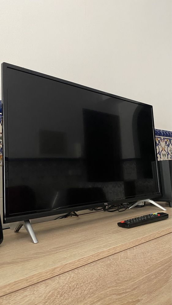 Tv tlc como nova 32 polegadas
