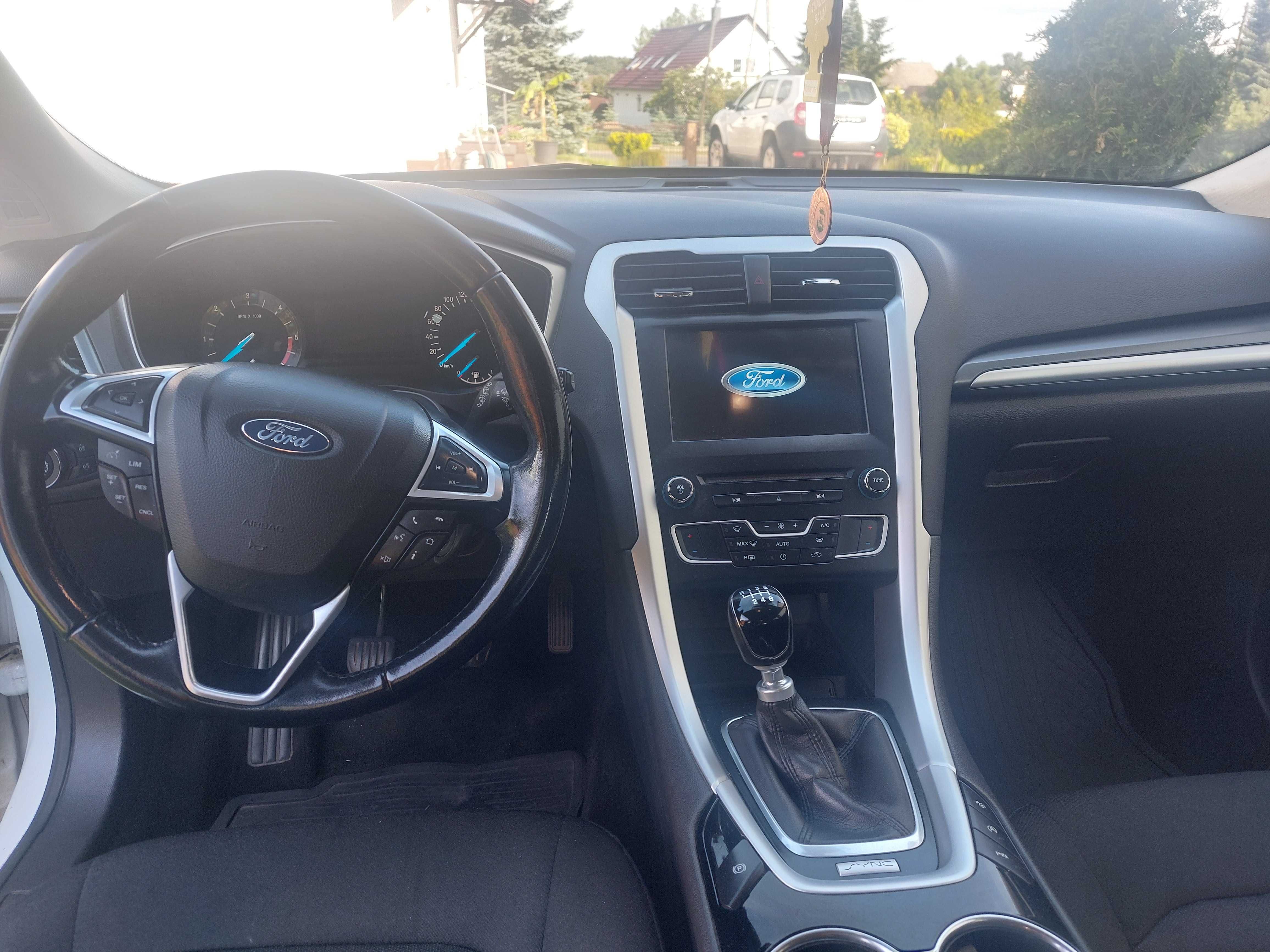Ford Mondeo mk5 Salon Polska