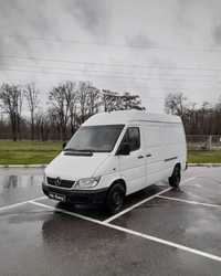 Mercedes Benz Sprinter