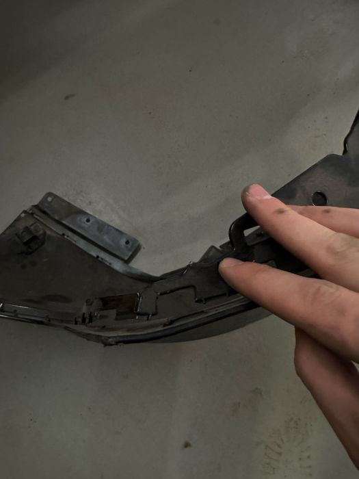 Бампер передній і задній Tesla Model 3 2025