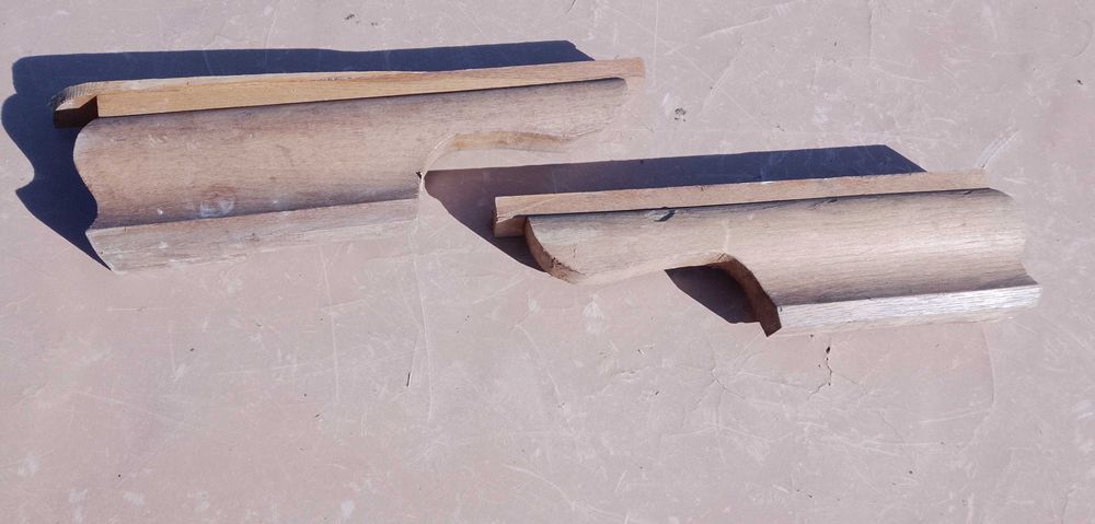 Nogi do starej szafy - kredensu mniejsze