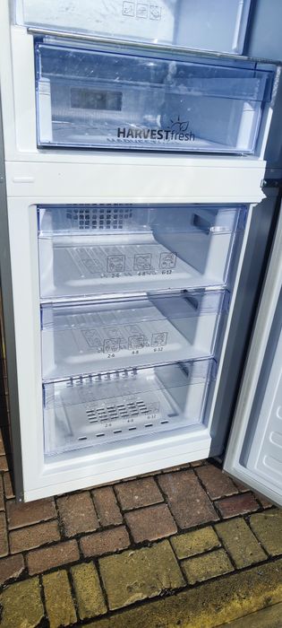 Części Chlodz.-zamr. Beko MCNA406E40ZXB (K60406NE)