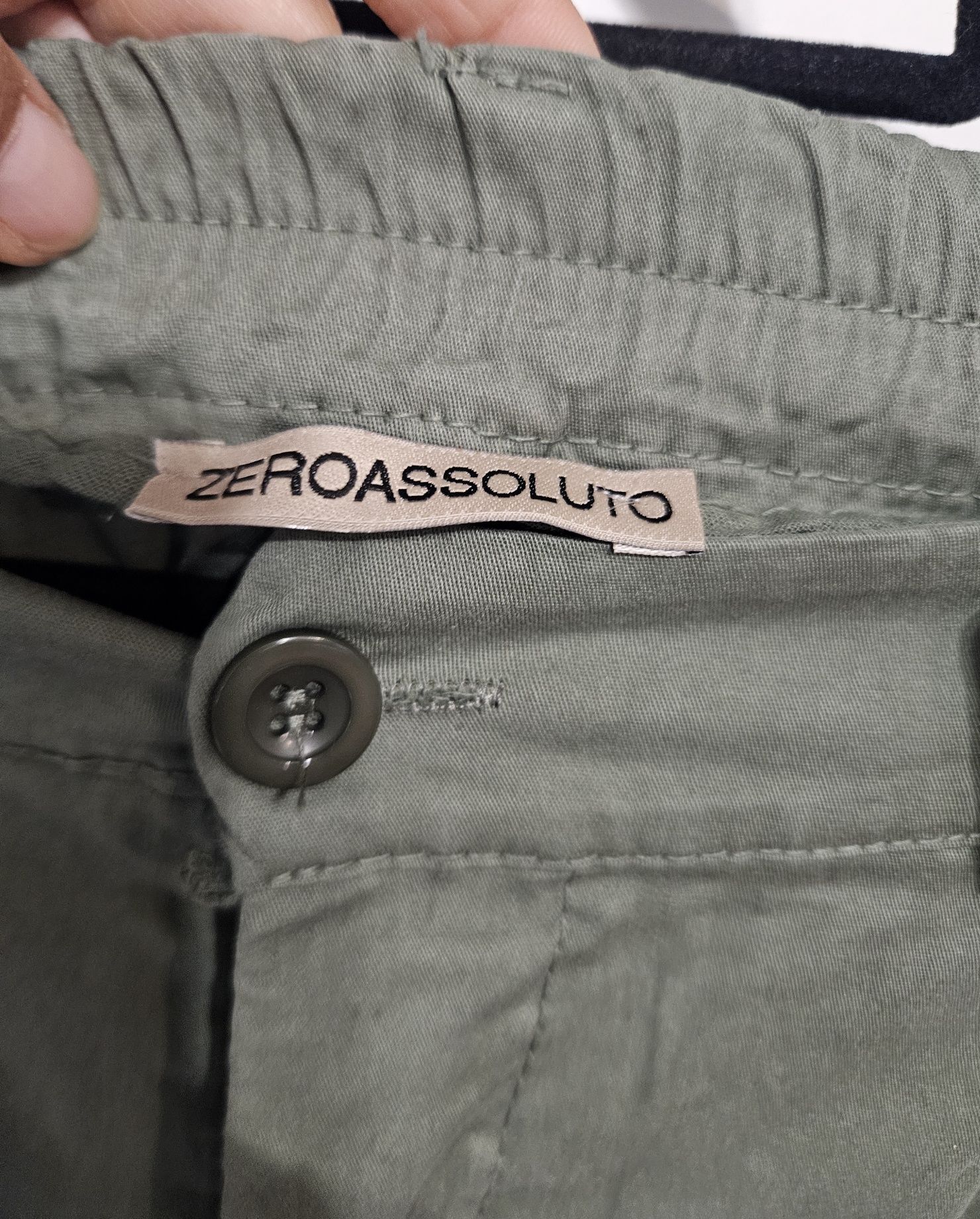 Zielone khaki spodnie Zero Assoluto szerokie