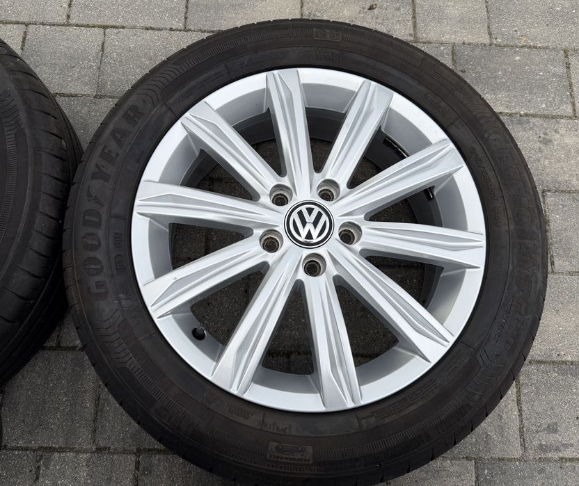 Oryginalne Felgi Volkswagen Touran Passat B8 T-Roc 5x112 215/55R17