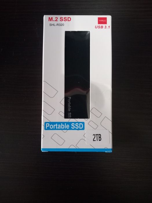 Dysk twardy zewnętrzny SSD 2 TB, USB 3.1 - Czarny