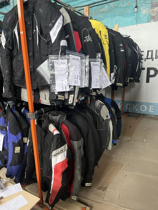 Мотокуртки (екіпування)жіночі (байкерскі)унісекс