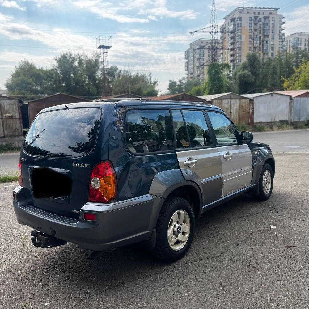 Hyundai Terracan 2.5 4х4 механіка
