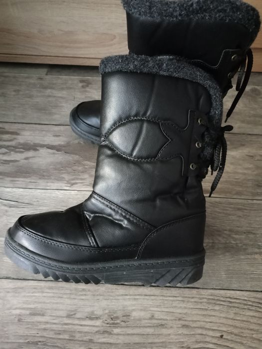 Sprzedam buty zimowe damskie