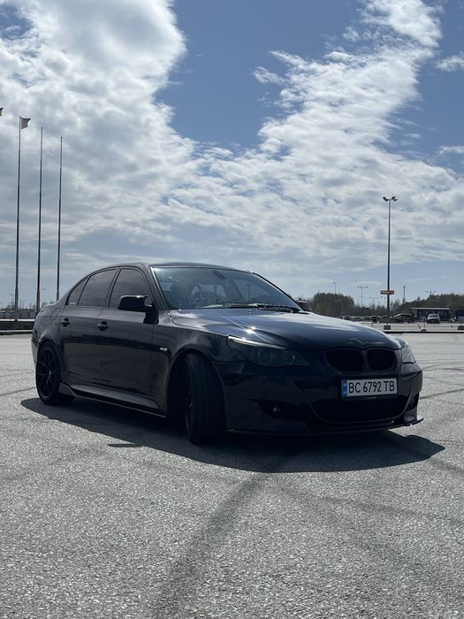 Продам Bmw 530xi ( можливий обмін )