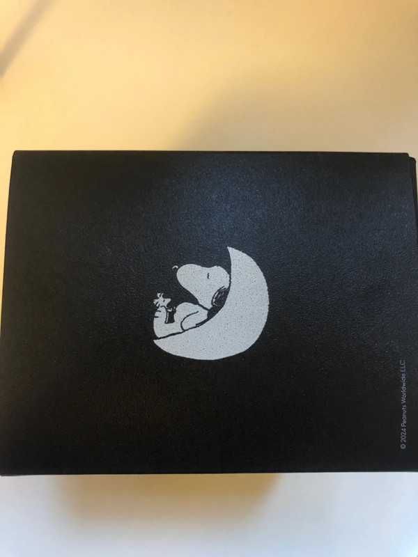 Phase de lune noire Snoopy SO33B700 - Omega x Swatch Nouveau Arrivage