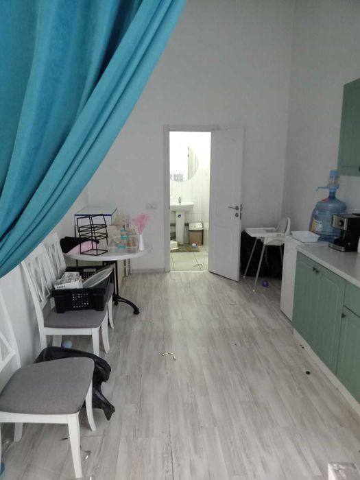 продам нежитлове приміщення пр. Металургів 8а