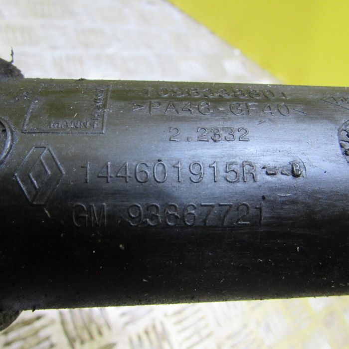 Патрубок интеркулера Трафик 3 Виваро примастар інтеркулер Т3