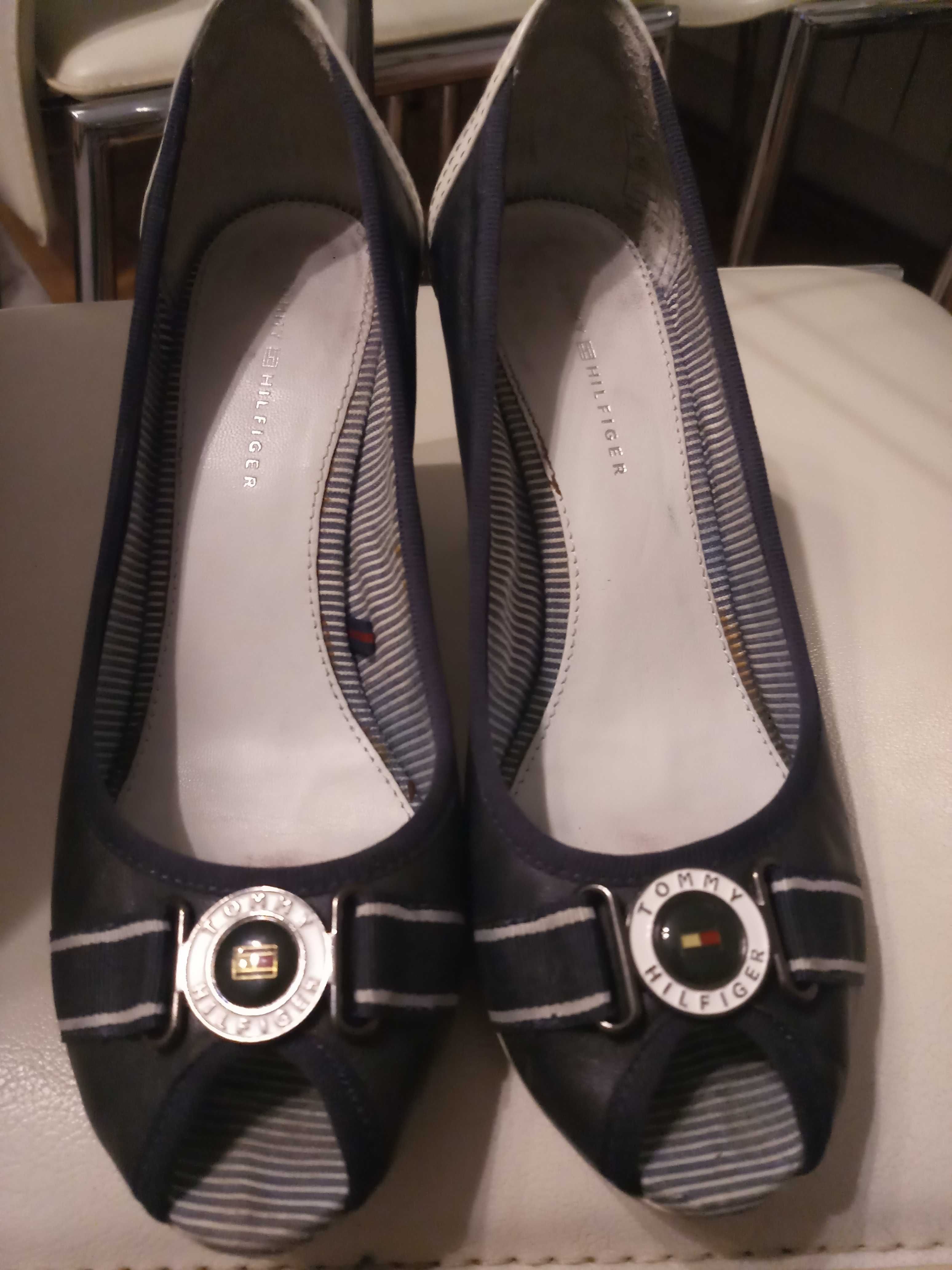 Tommy Hilfiger Elegancki płaszczyk r M/L + gratis buty